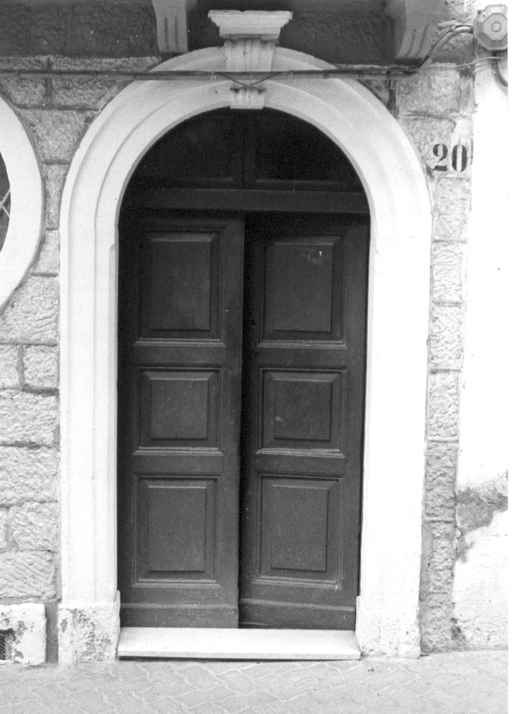 portale, elemento d'insieme - ambito abruzzese (inizio sec. XX)