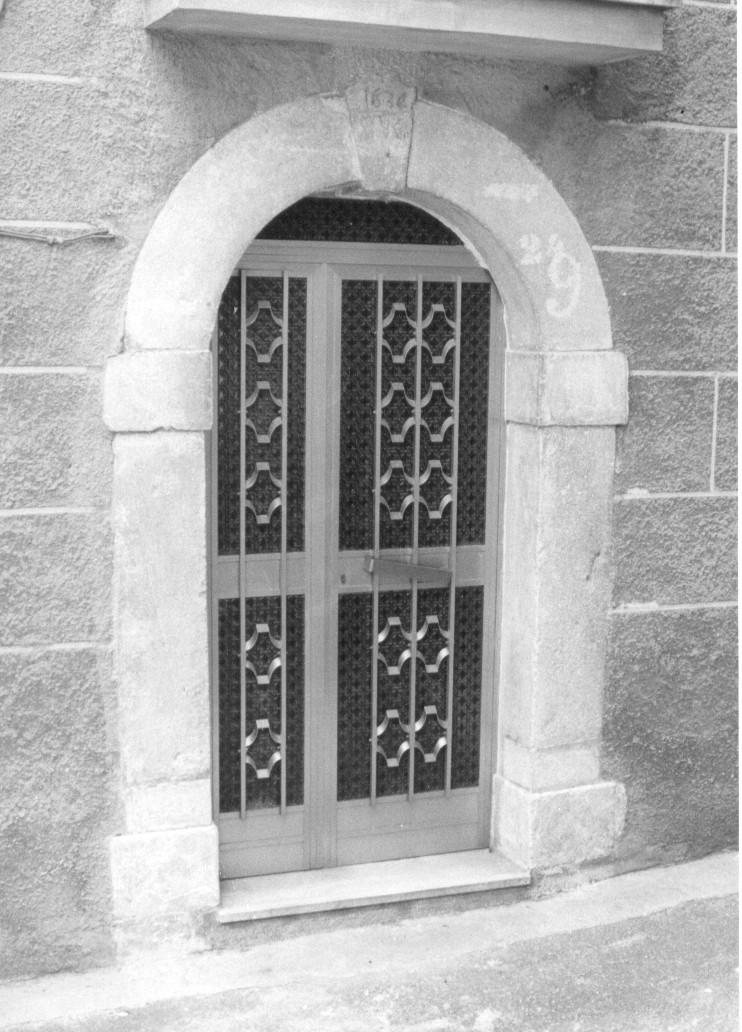 portale, elemento d'insieme - ambito abruzzese (sec. XVII)