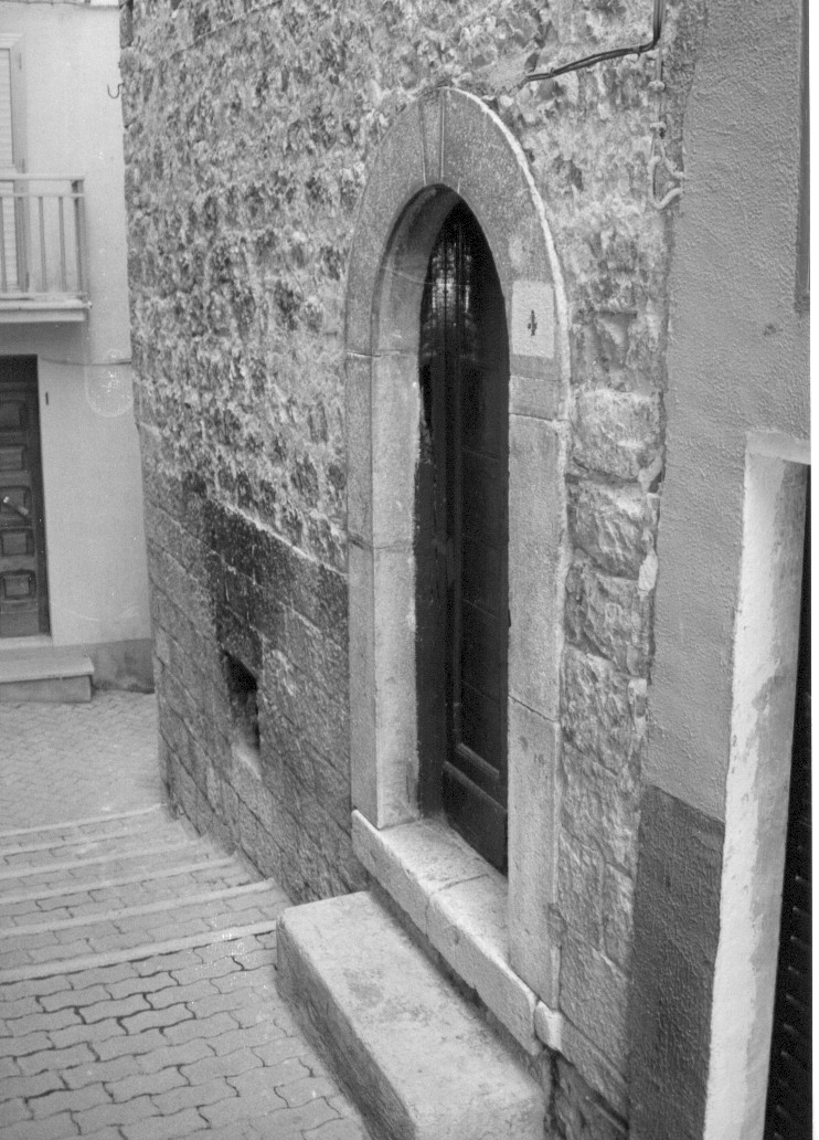 portale, elemento d'insieme - ambito abruzzese (seconda metà sec. XVIII)