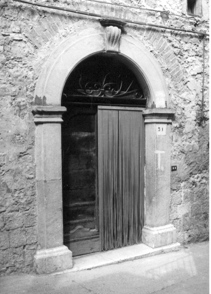 portale, elemento d'insieme - ambito abruzzese (prima metà sec. XIX)