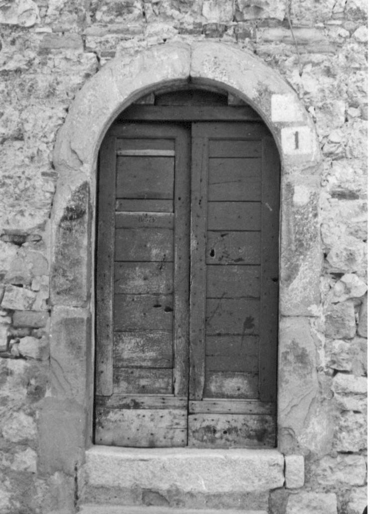 portale, elemento d'insieme - ambito abruzzese (seconda metà sec. XVII)