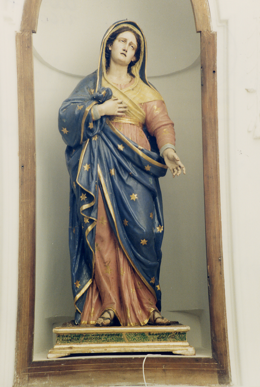 Madonna Addolorata (statua) di Di Zinno Paolo Saverio (maniera) (sec. XIX)
