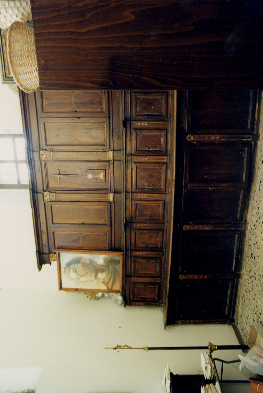 armadio da sacrestia - ambito abruzzese (metà sec. XIX)