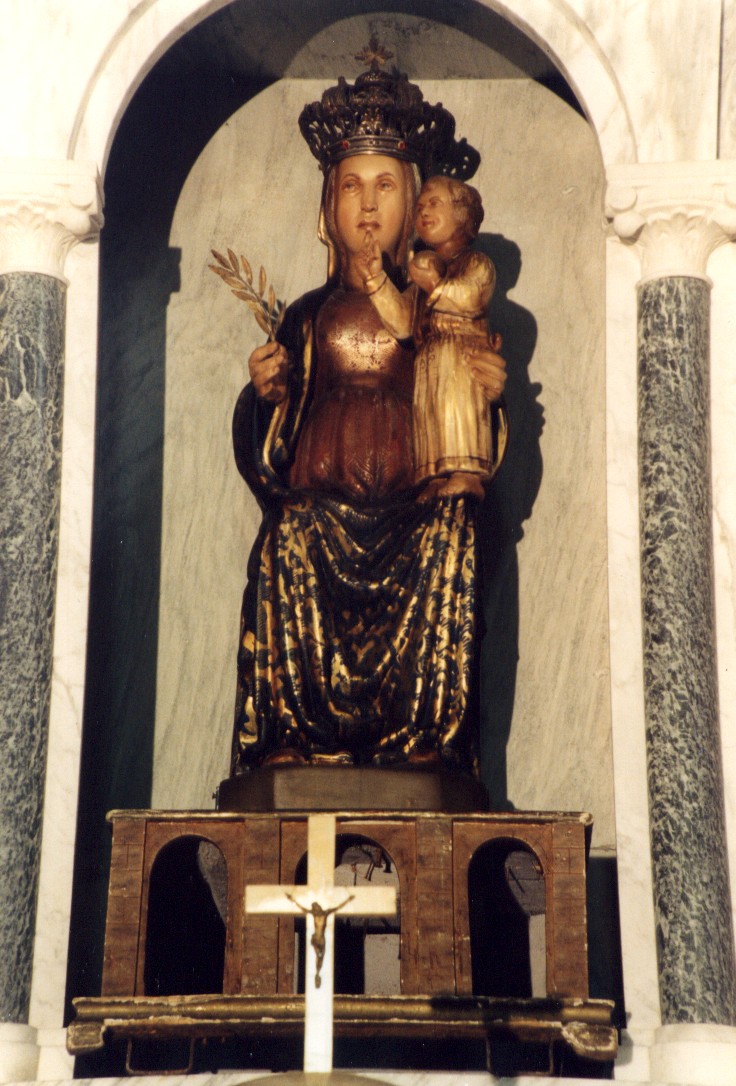 detta Madonna del Ponte, Madonna in trono con Bambino (statua) - ambito abruzzese (sec. XV)