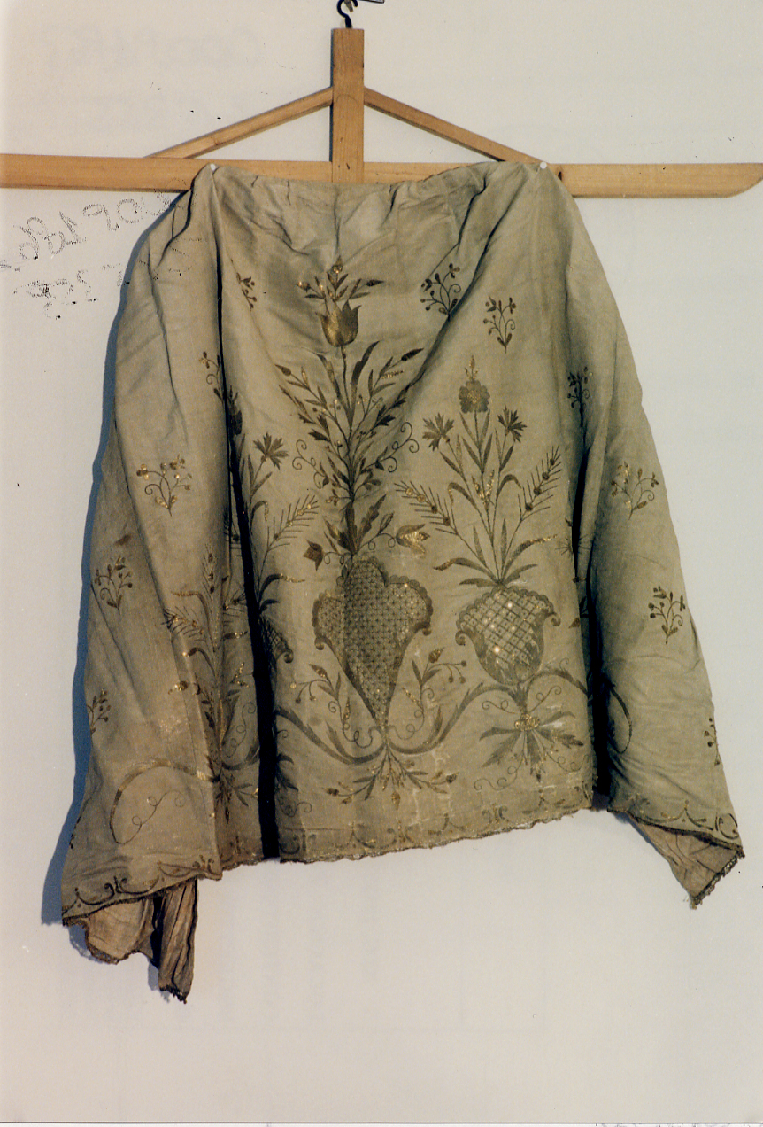 gonna - manifattura abruzzese (fine sec. XVIII)