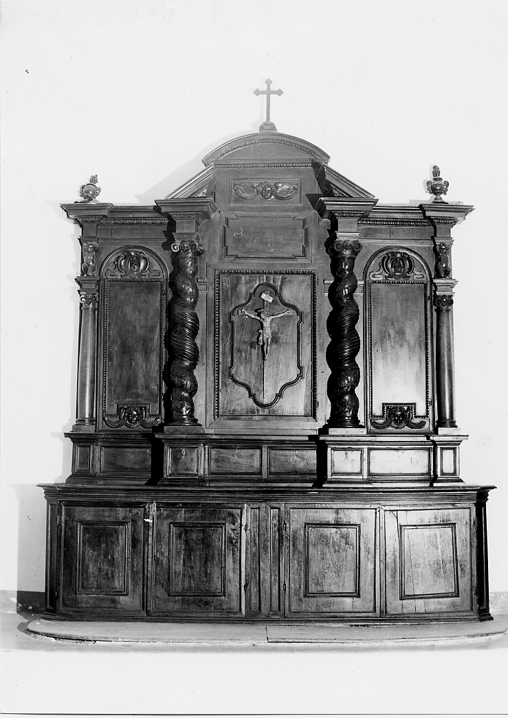 mobile da sacrestia - ambito abruzzese (prima metà sec. XVIII)