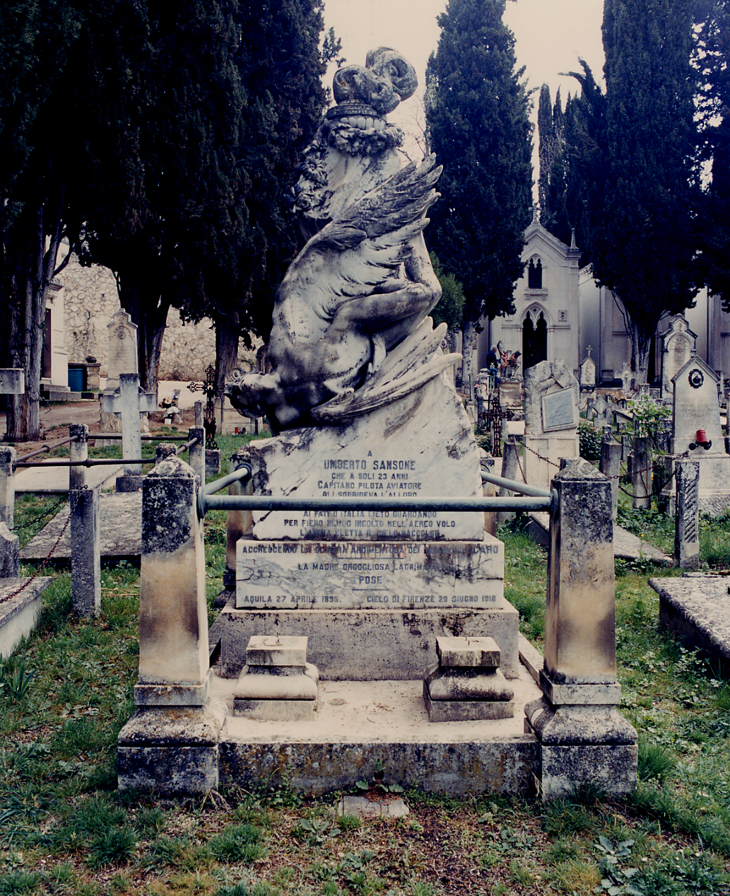 monumento funebre - ambito abruzzese (sec. XX)