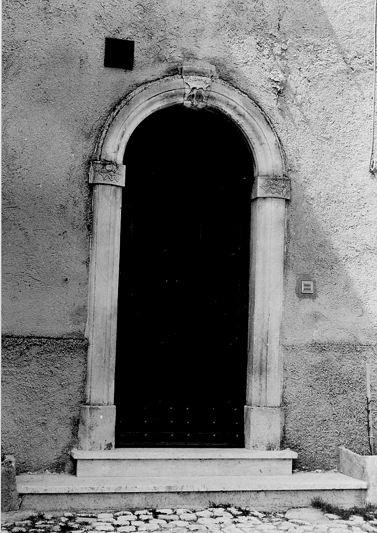 portale, elemento d'insieme - ambito Italia centrale (sec. I)