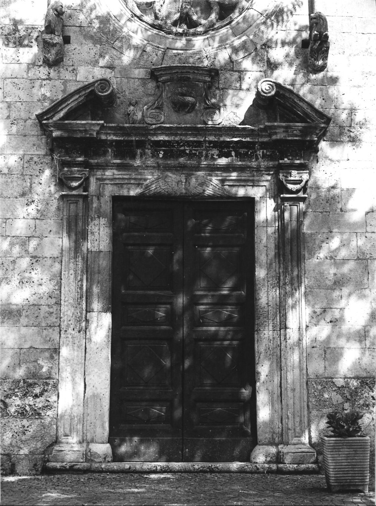 portale - ambito Italia centrale (sec. XVIII)