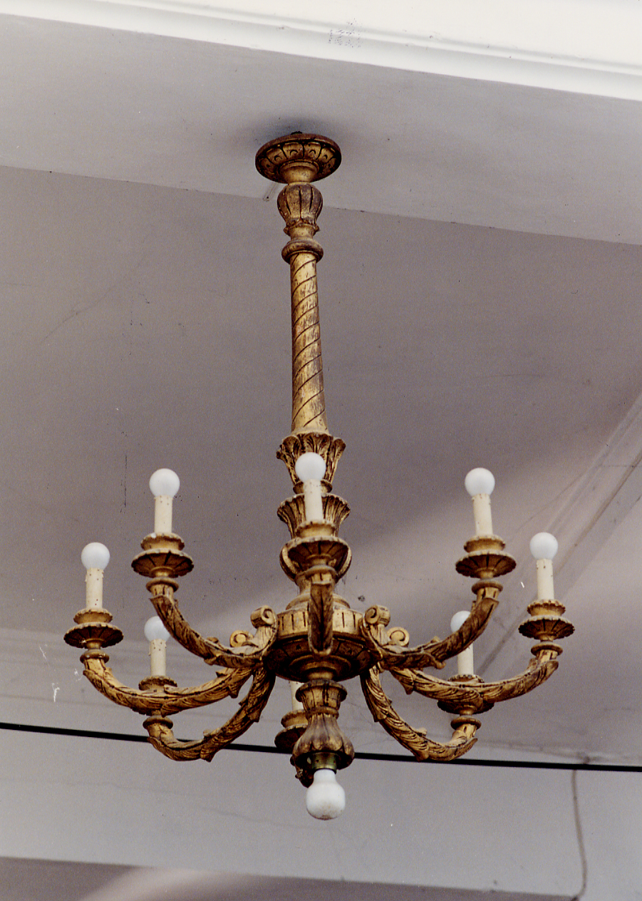 lampadario - ambito abruzzese (seconda metà sec. XVIII)