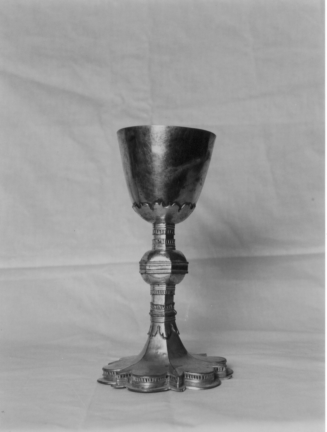 calice - bottega abruzzese (sec. XVI)