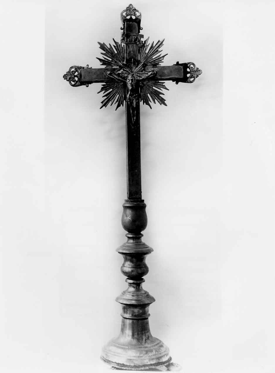 croce processionale - bottega abruzzese (sec. XIX)