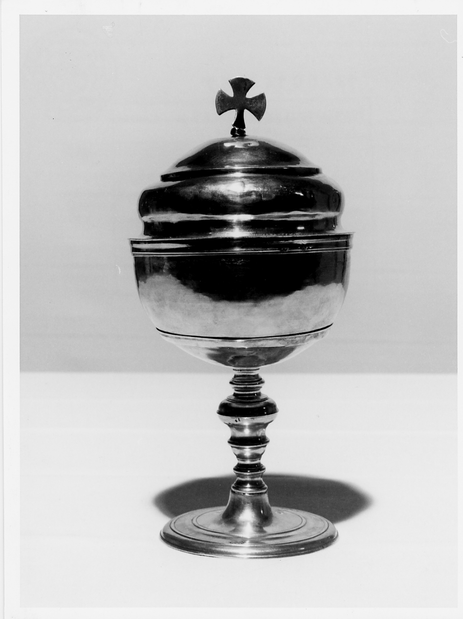 pisside - bottega italiana (secc. XVII/ XVIII)