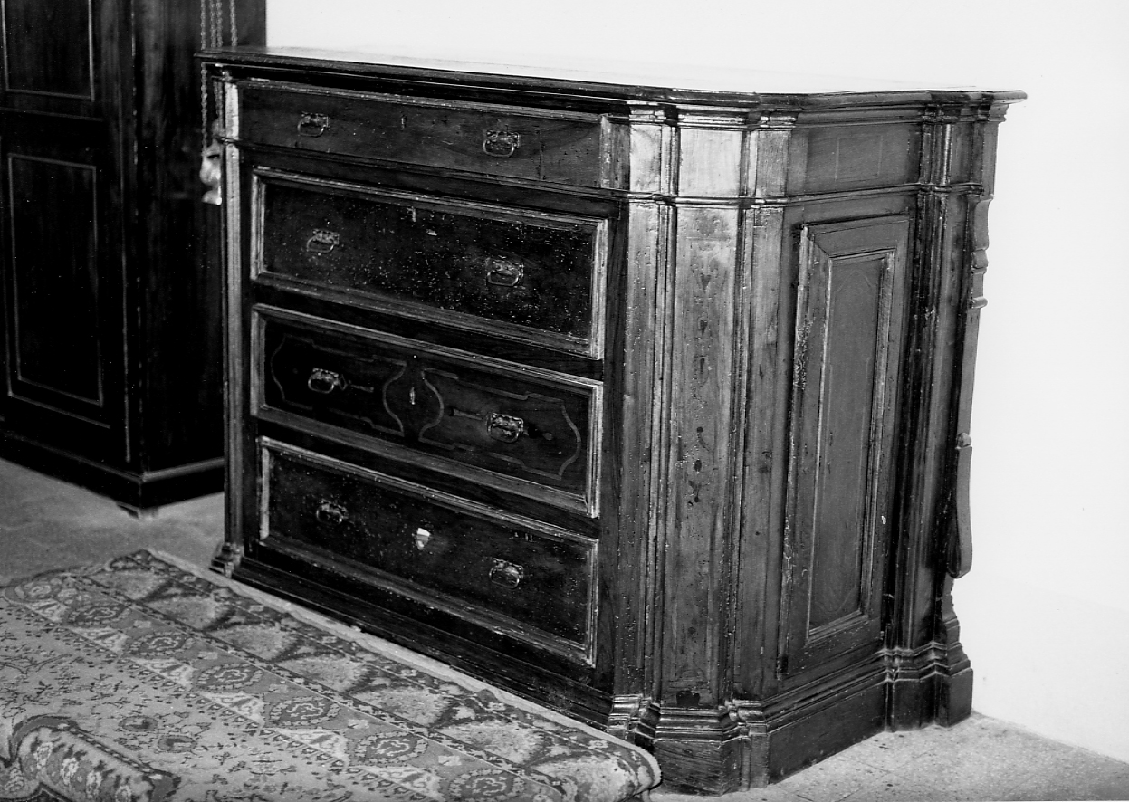 cassettone, opera isolata - ambito abruzzese (sec. XVIII)