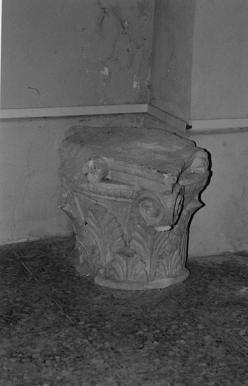 capitello, coppia - bottega abruzzese (fine/inizio secc. XIV/ XV)