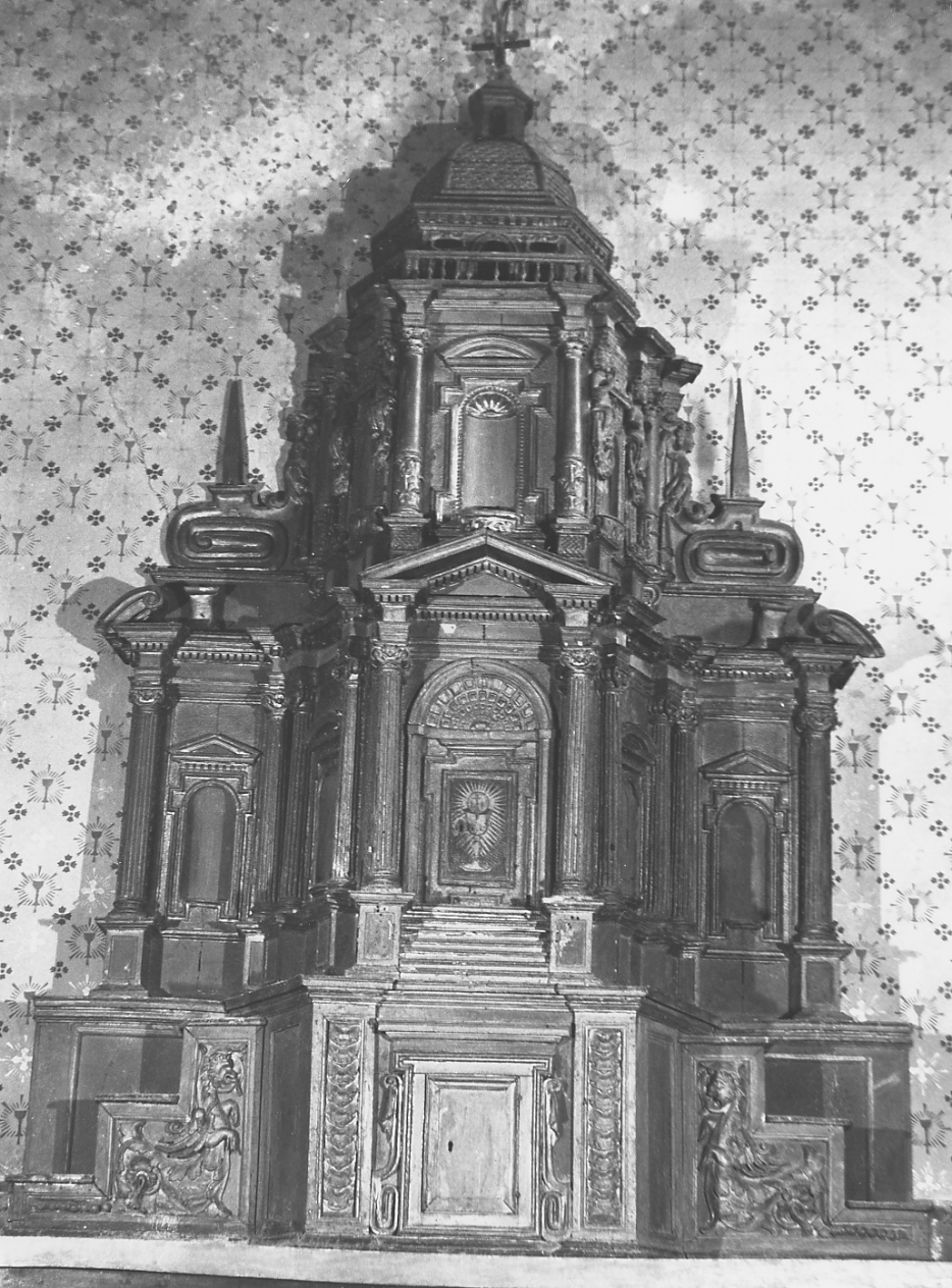tabernacolo - a frontale architettonico - ambito abruzzese (sec. XVI)