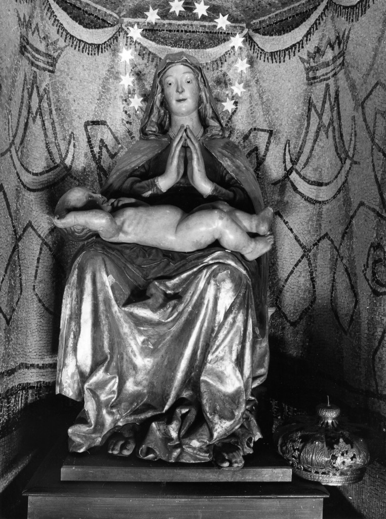 MADONNA CON BAMBINO (gruppo scultoreo) di Giovanni di Biasuccio (attribuito) (sec. XV)