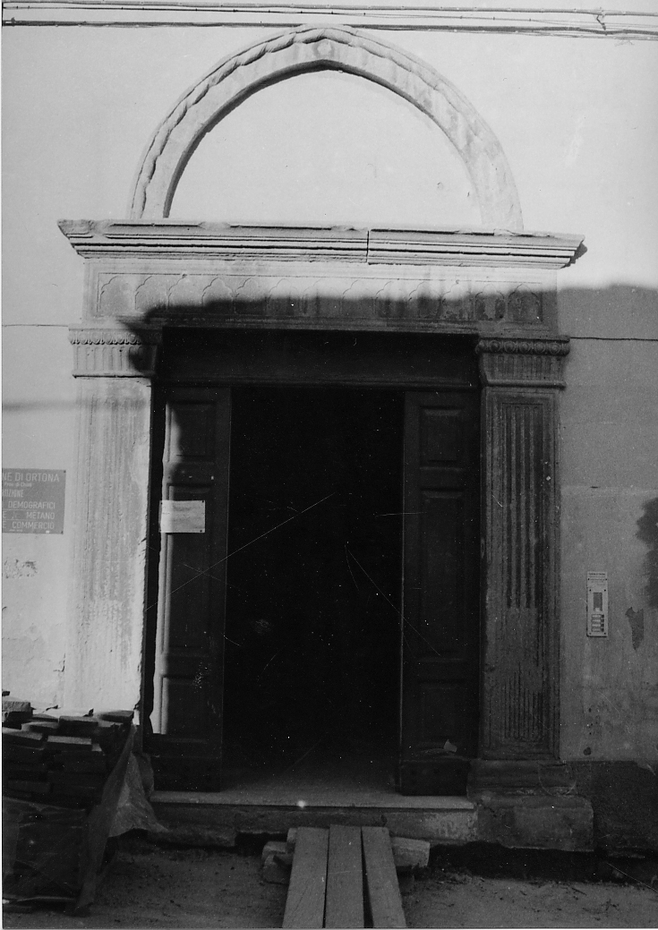 MOTIVI DECORATIVI GEOMETRICI (portale, elemento d'insieme) - bottega abruzzese (sec. I)