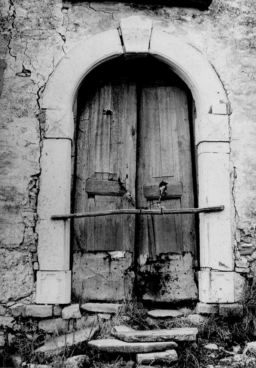 MOTIVI DECORATIVI GEOMETRICI (portale, elemento d'insieme) - bottega abruzzese (sec. I)