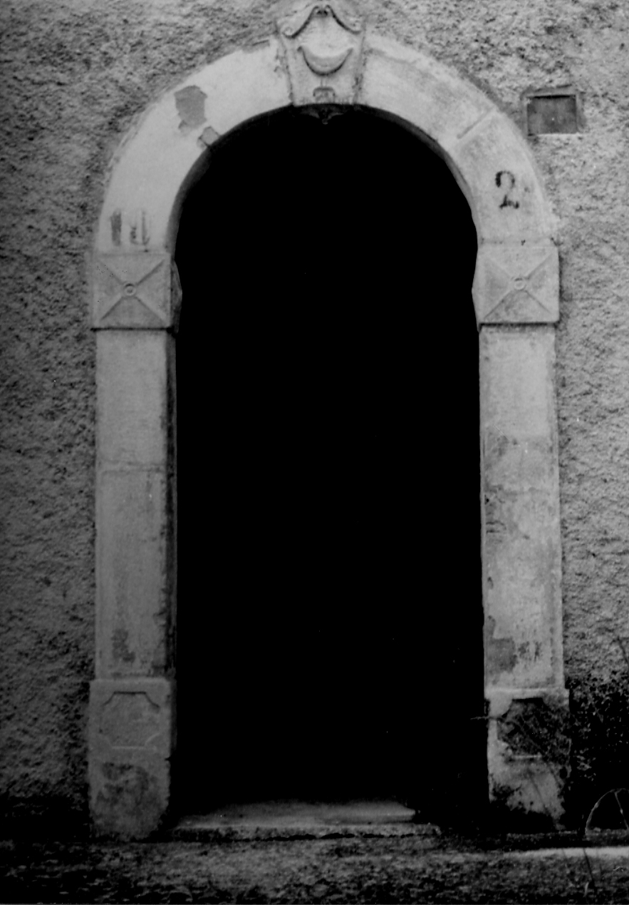 MOTIVI DECORATIVI GEOMETRICI (portale, elemento d'insieme) - bottega abruzzese (sec. XIX)