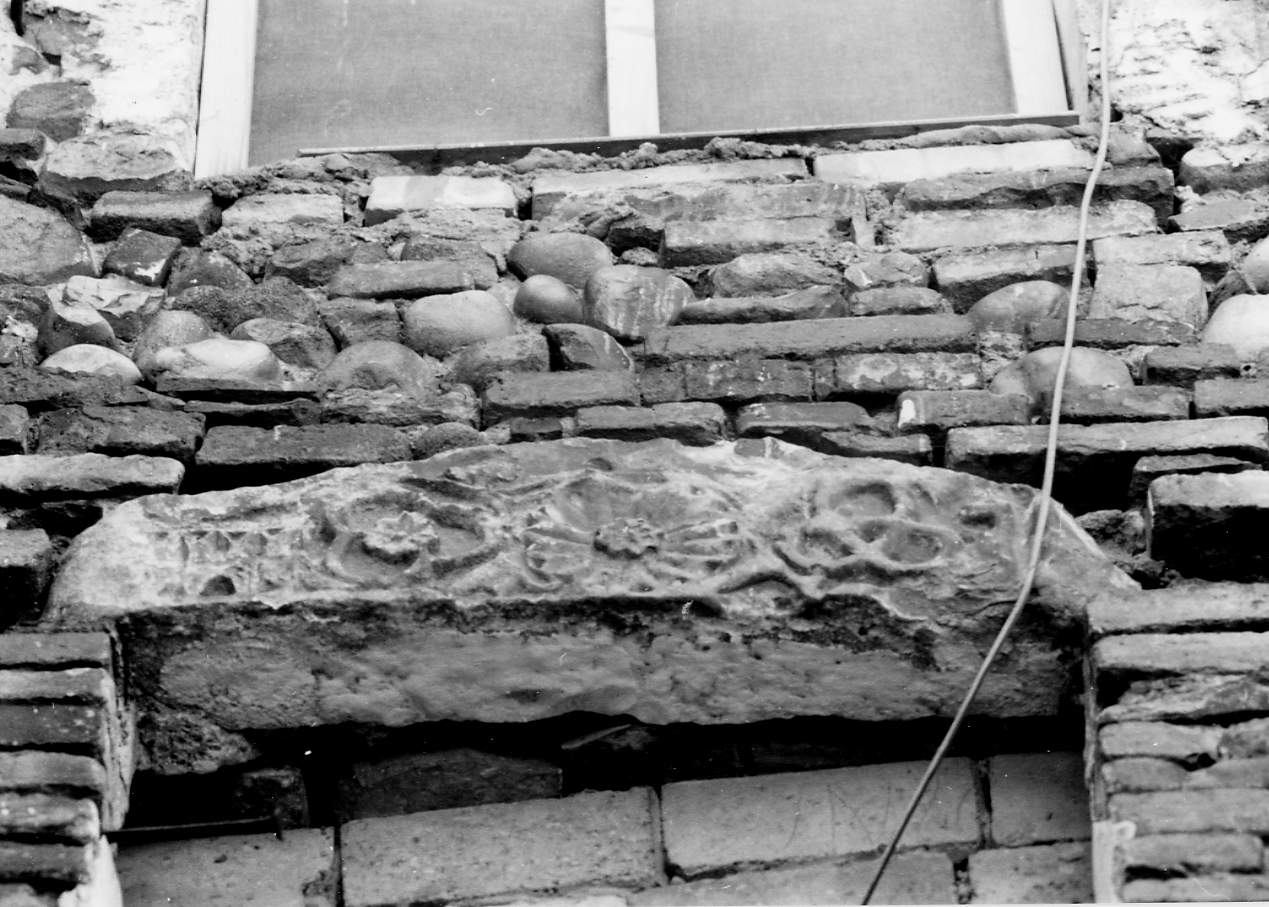 architrave, opera isolata - bottega abruzzese (sec. I)