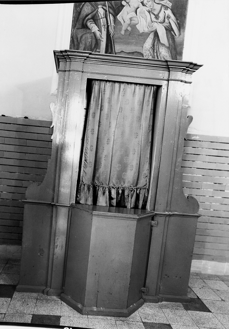 confessionale - ambito Italia centrale (inizio sec. XX)