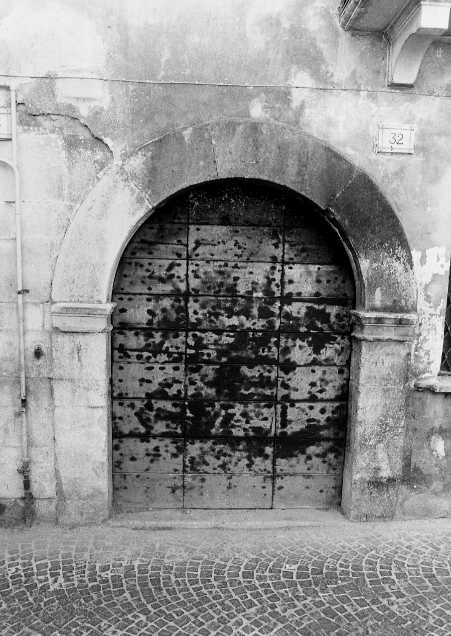 portale, opera isolata - ambito abruzzese (sec. XV)