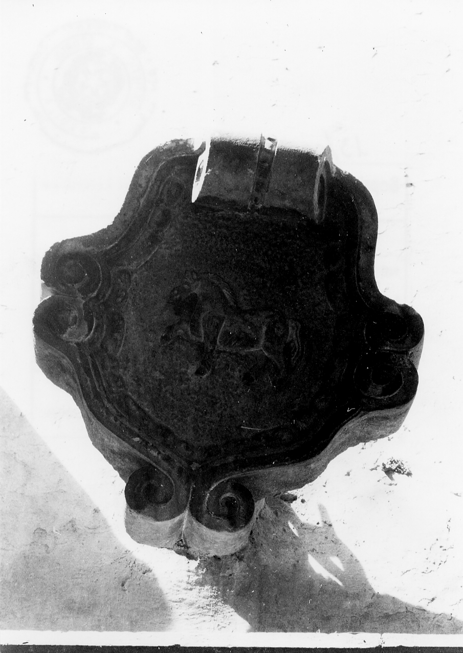 STEMMA GENTILIZIO (rilievo, opera isolata) - ambito abruzzese (sec. XVI)