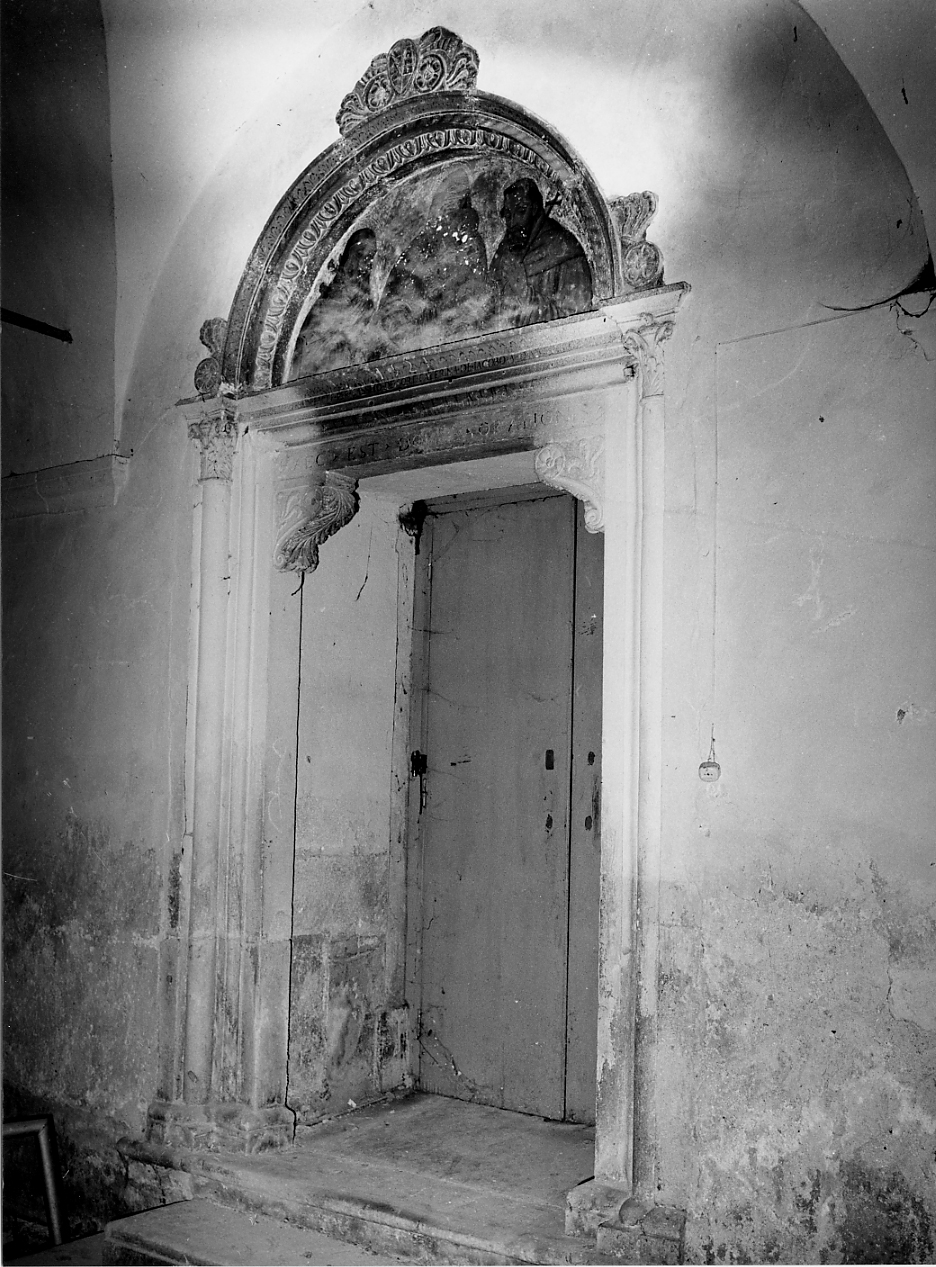 portale - bottega abruzzese (prima metà sec. XVI)