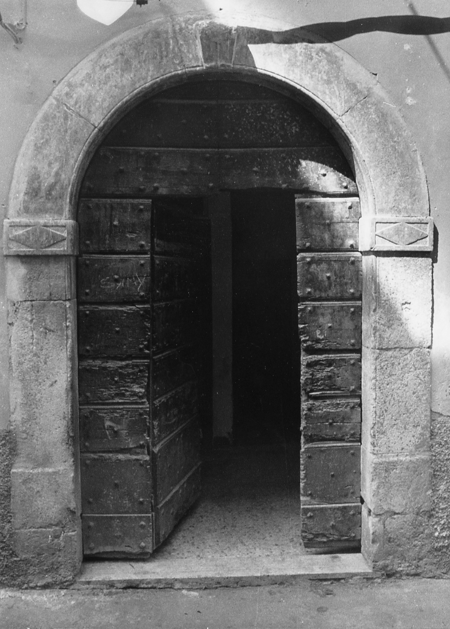 portale, opera isolata - ambito abruzzese (sec. XIX)