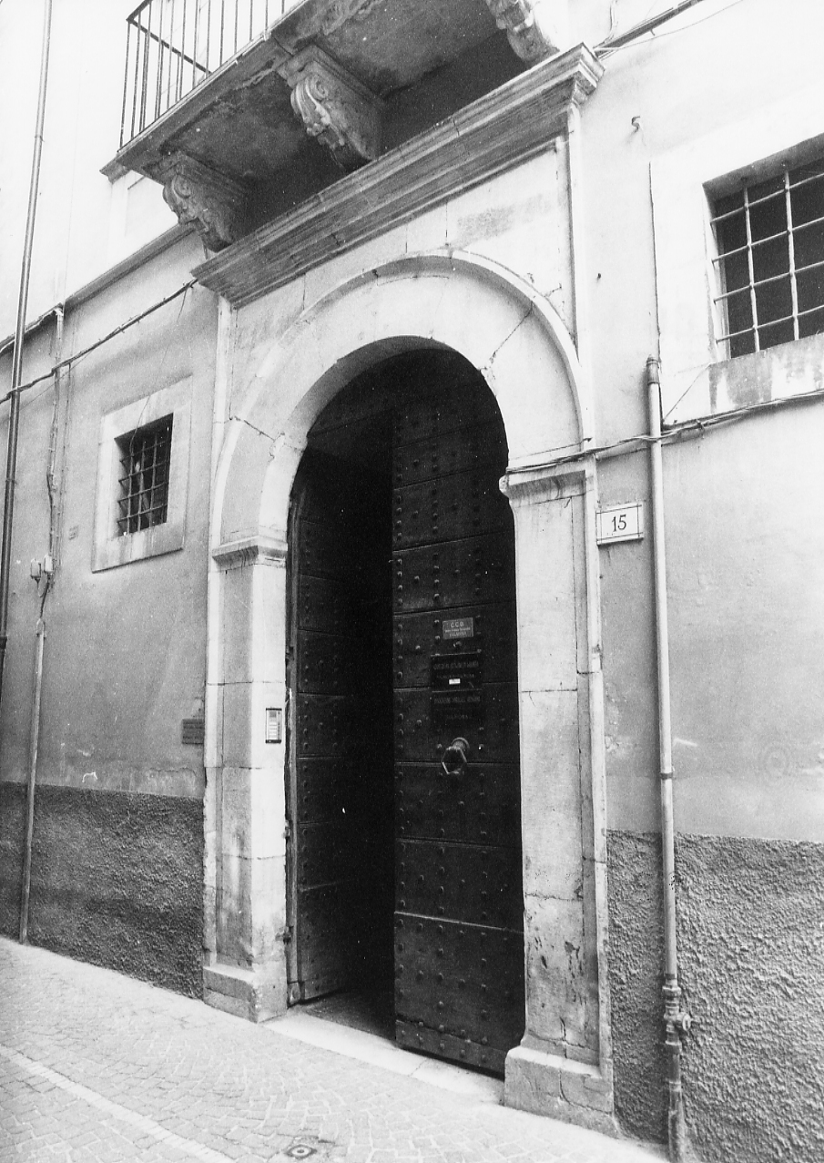 portale, opera isolata - ambito abruzzese (fine sec. XVIII)