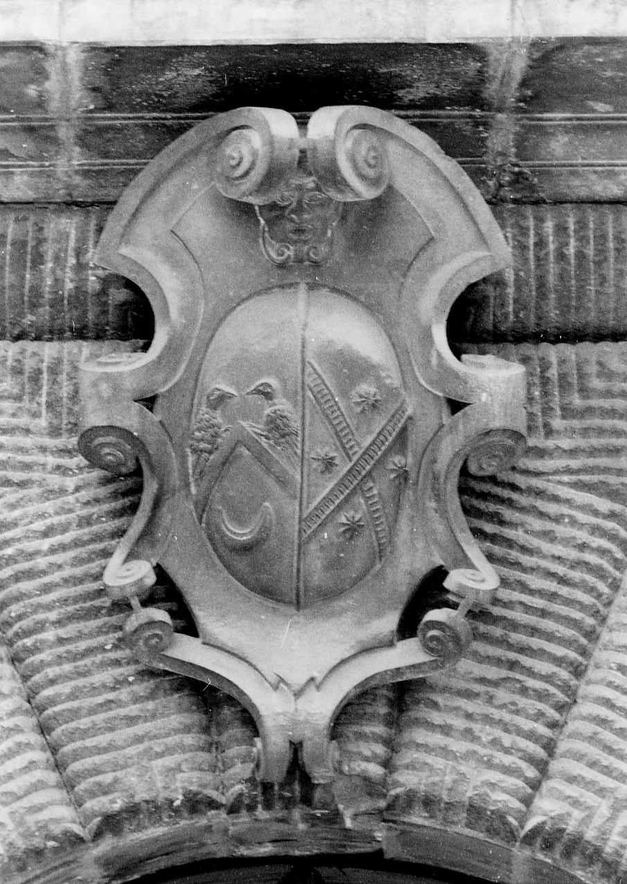 STEMMA GENTILIZIO (rilievo, opera isolata) - ambito abruzzese (sec. XVII)