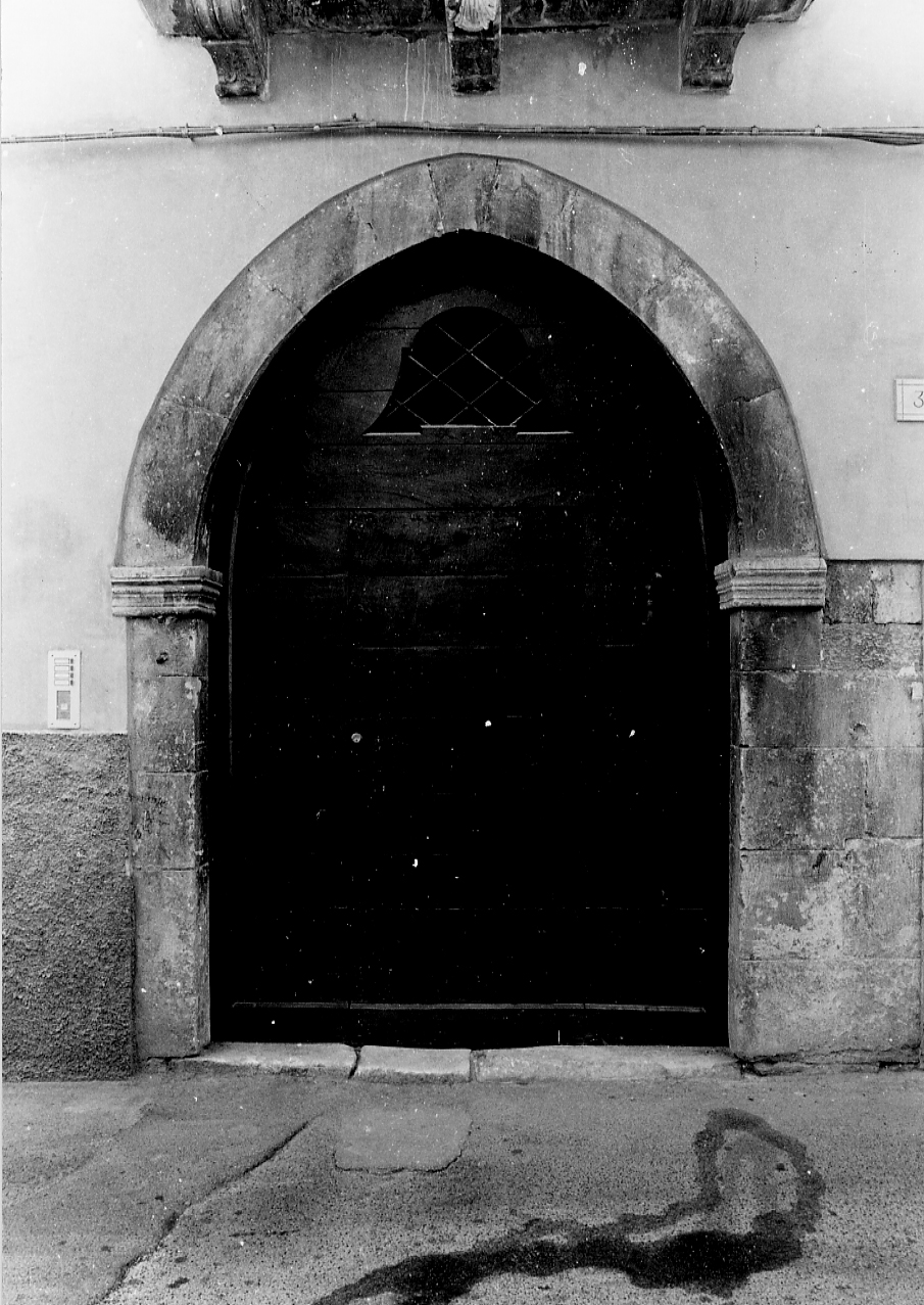 portale, opera isolata - ambito abruzzese (sec. XIV)