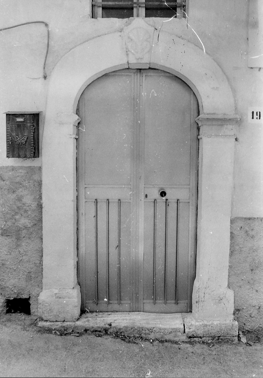 portale, opera isolata - bottega abruzzese (sec. XIX)