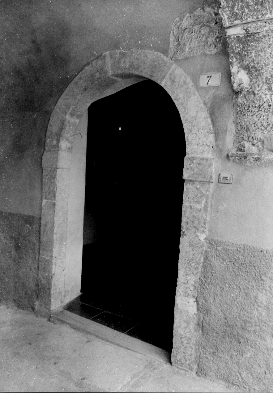 portale, opera isolata - bottega abruzzese (sec. XIX)