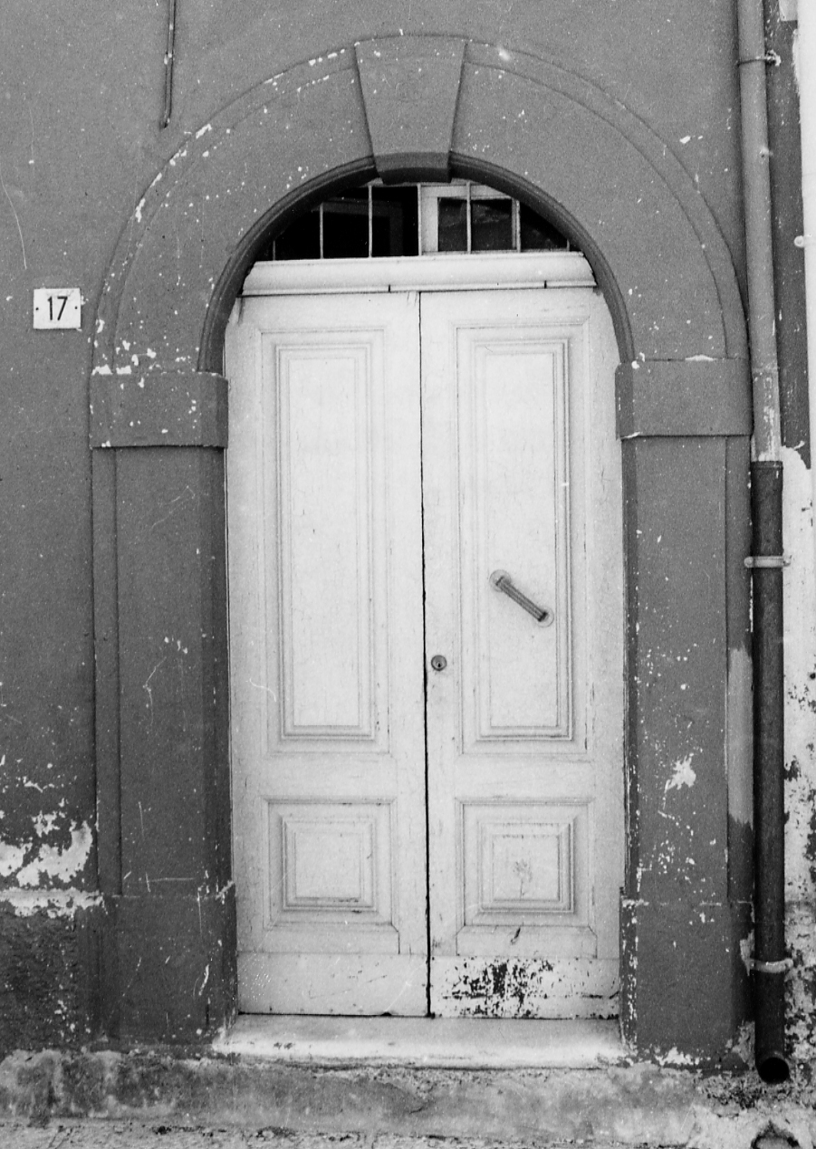 portale, elemento d'insieme - ambito abruzzese (sec. XX)