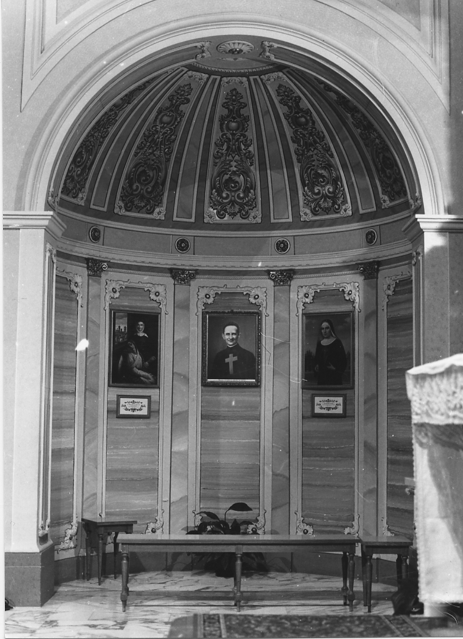 MOTIVI DECORATIVI GEOMETRICI E VEGETALI (decorazione plastica, coppia) di Collini Luigi (fine sec. XIX)