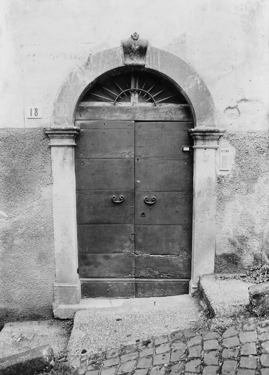 portale, opera isolata - bottega abruzzese (sec. XIX)