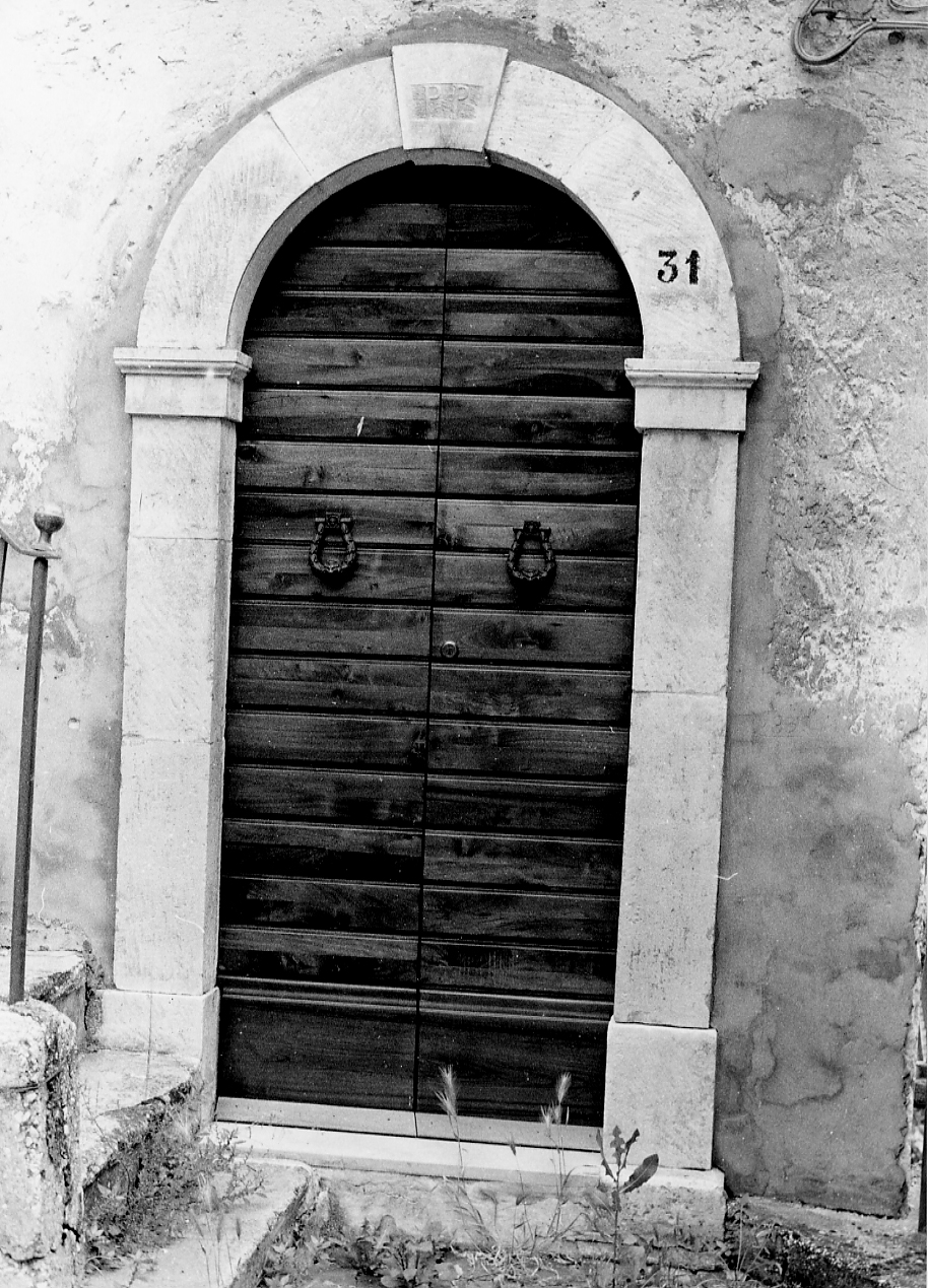 portale, opera isolata - ambito abruzzese (sec. XIX)