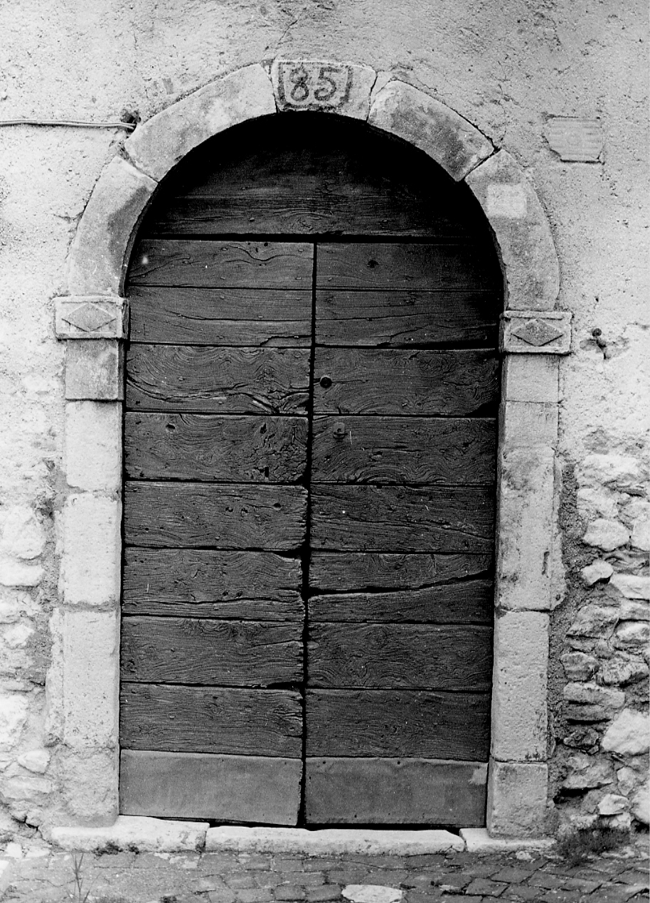 portale, opera isolata - ambito abruzzese (sec. XIX)