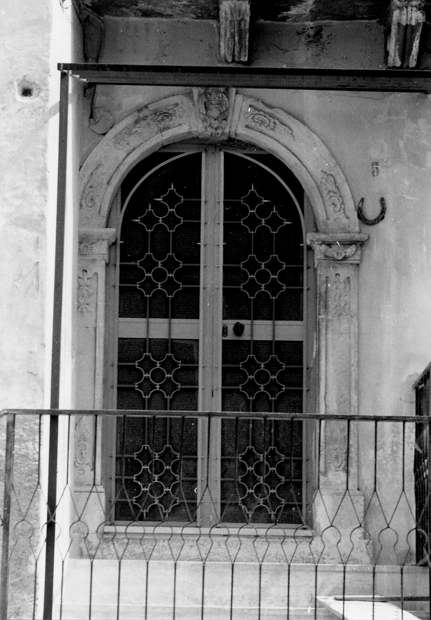 portale, opera isolata - ambito abruzzese (sec. XIX)