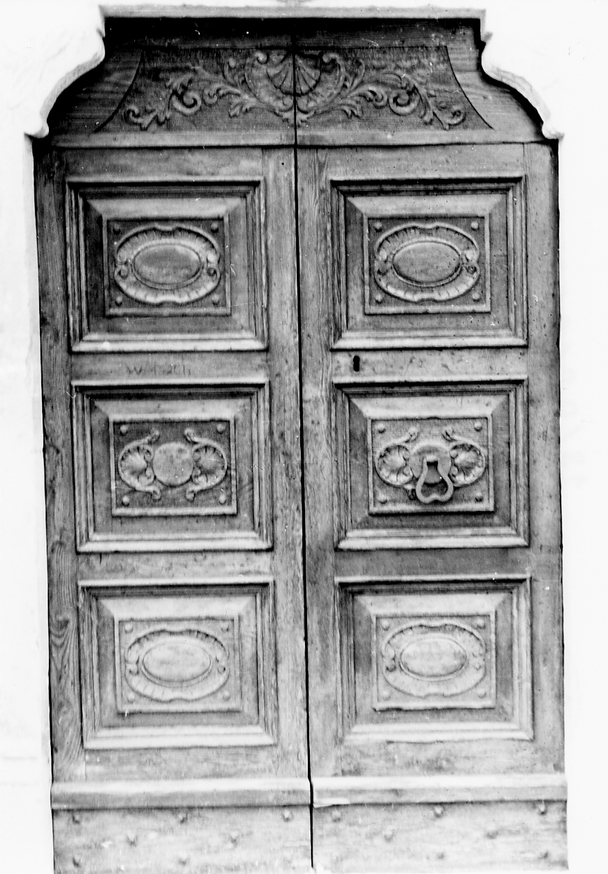 porta - a due battenti, opera isolata - ambito abruzzese (sec. XVIII)