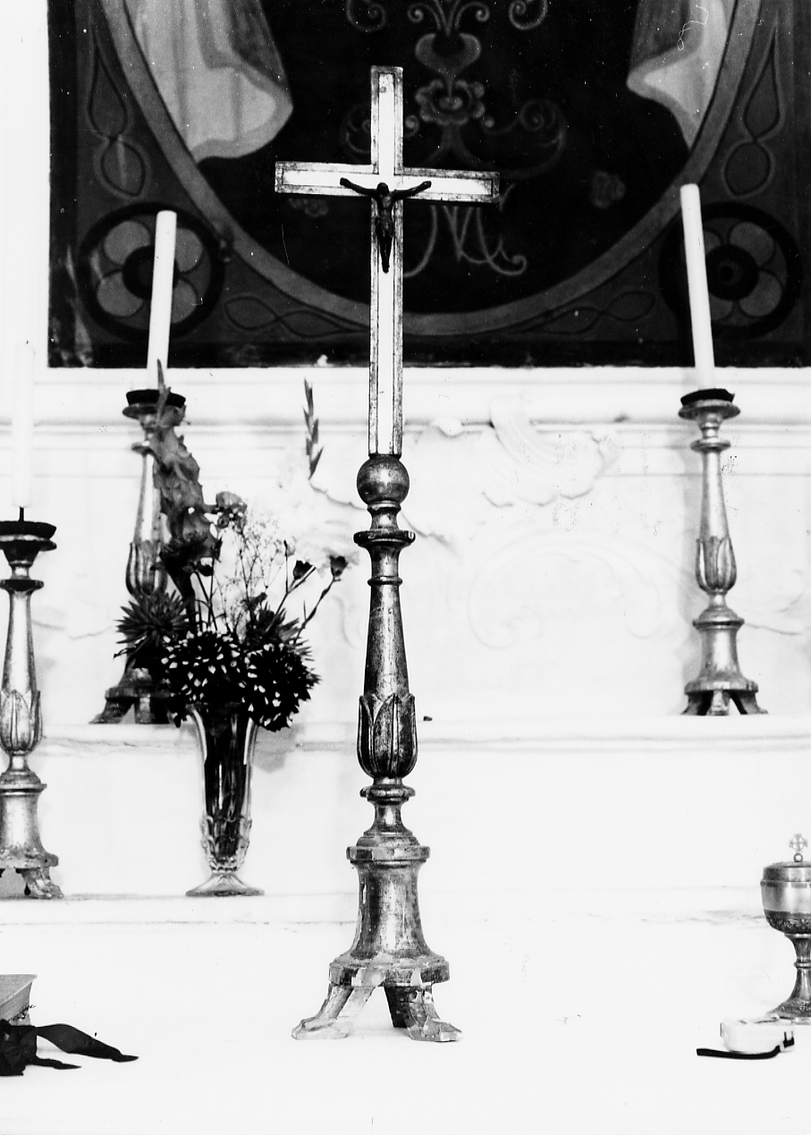 croce d'altare, opera isolata - ambito abruzzese (sec. XVIII)