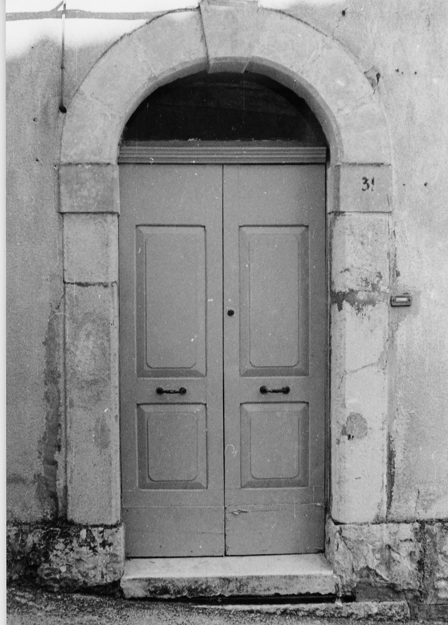 portale, elemento d'insieme - ambito abruzzese (sec. XX)