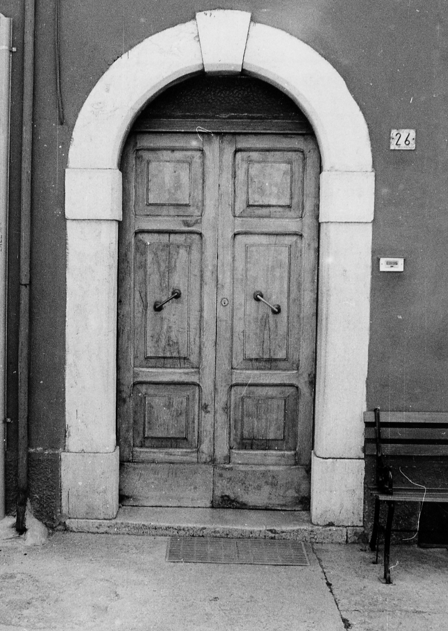 portale, elemento d'insieme - ambito abruzzese (sec. XIX)