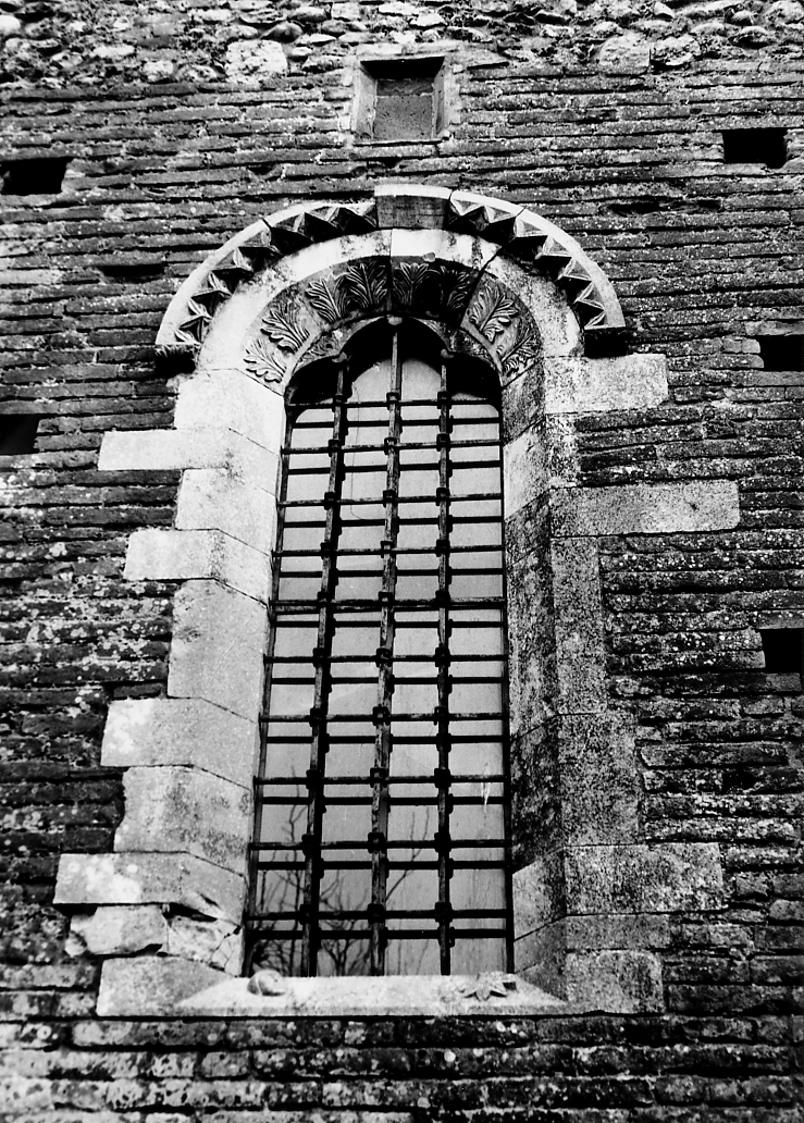 monofora - produzione di Atri (inizio sec. XIV)