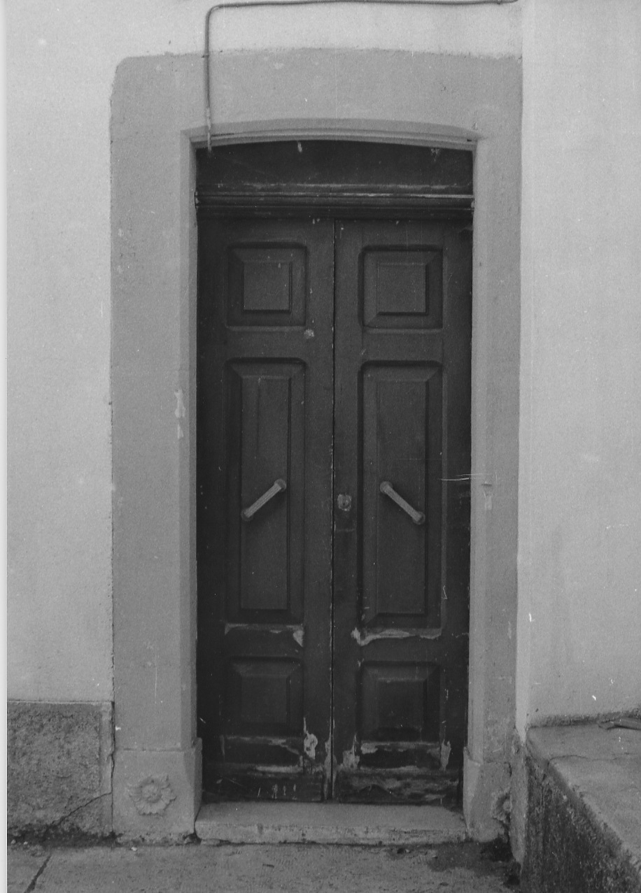 portale, elemento d'insieme - ambito abruzzese (sec. XX)