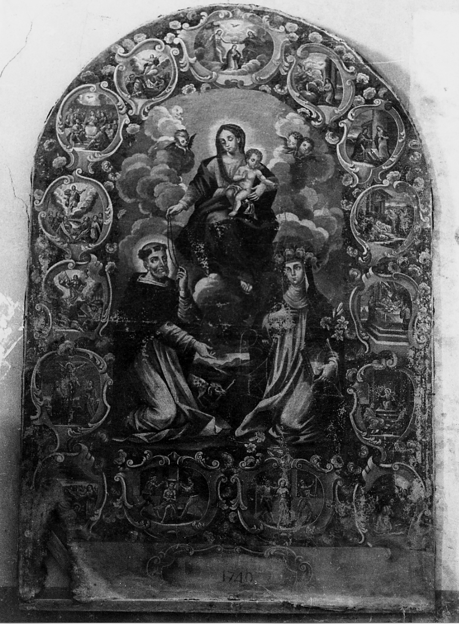 MADONNA DEL ROSARIO CON SAN DOMENICO, SANTA CATERINA DA SIENA E MISTERI DEL ROSARIO (dipinto) - ambito Italia centrale (sec. XVIII)