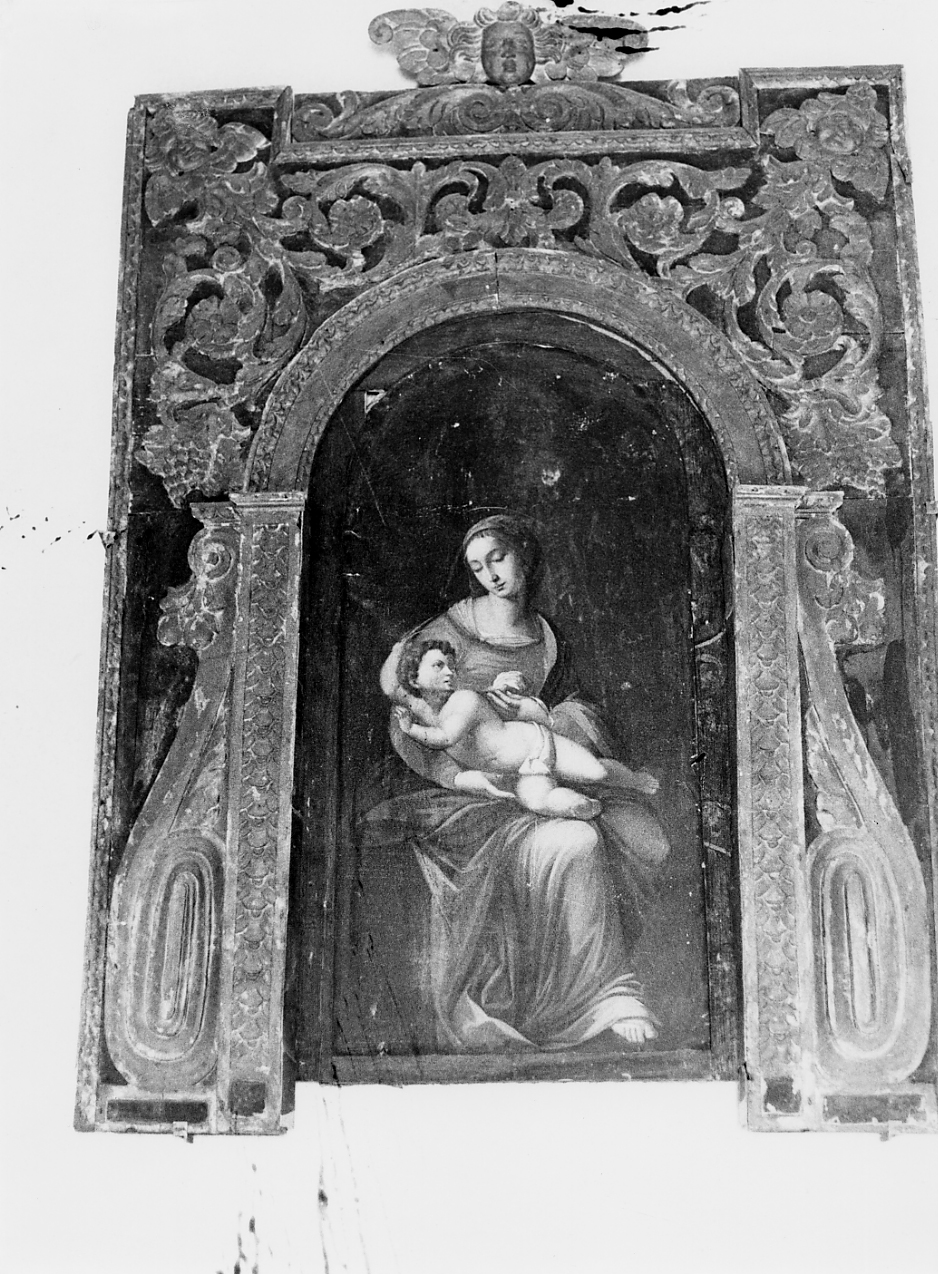 MADONNA CON BAMBINO (dipinto) - ambito Italia centrale (sec. XVI)
