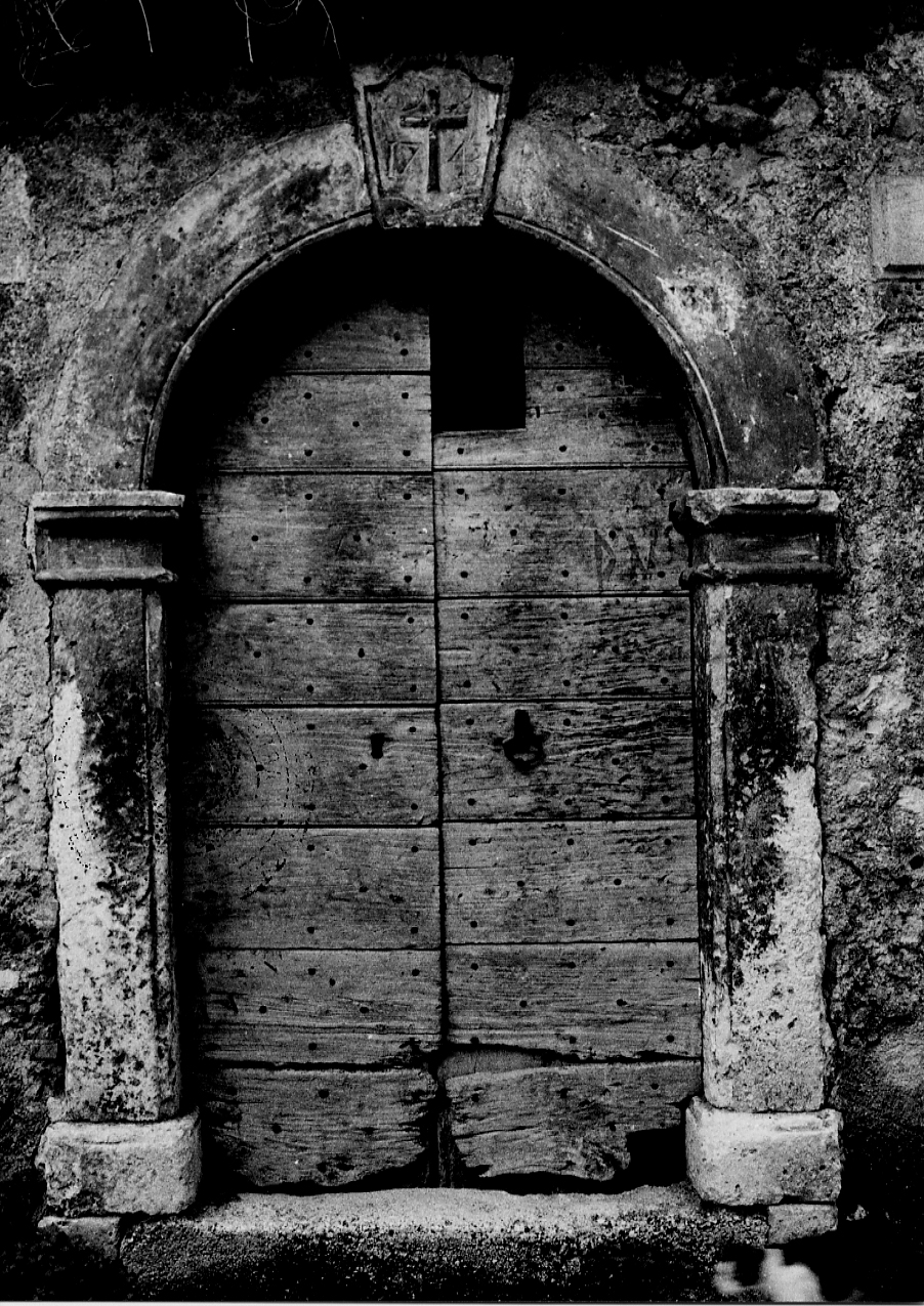 portale, opera isolata - bottega Italia centrale (sec. XVIII)